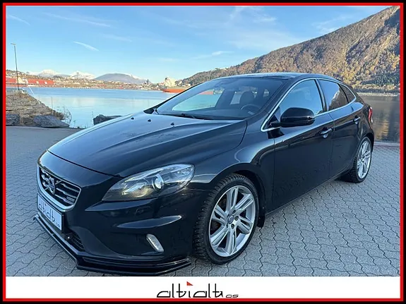 Volvo V40