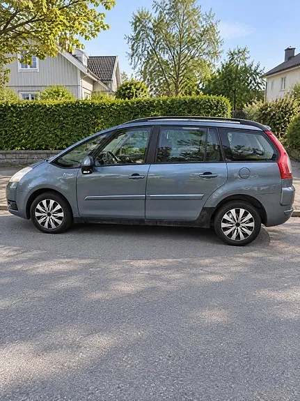 Citroen Grand C4 Picasso 2008 photo 3