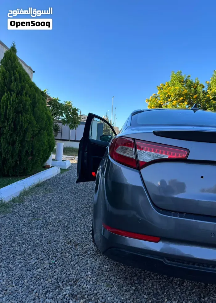 Kia K5 2013 photo 2