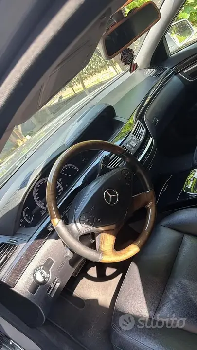 Mercedes-Benz S-Class 2013 photo 3