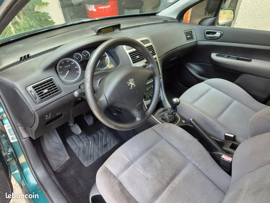 Peugeot 307 2003 photo 3
