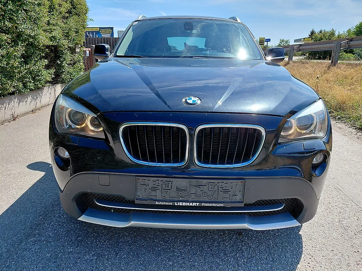 BMW X1 2012 photo 2