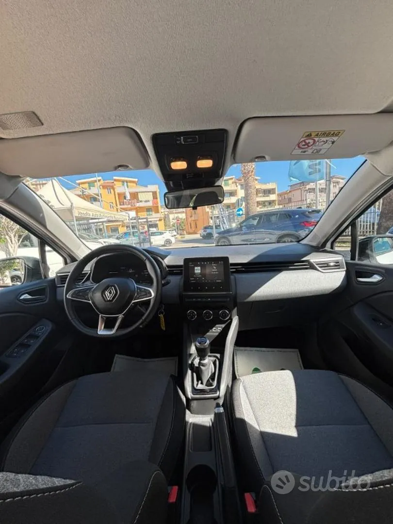 Renault Clio 2024 photo 4