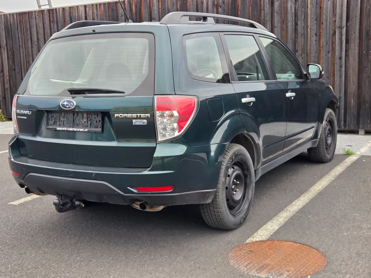 Subaru Forester 2012 photo 3