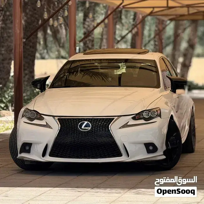 Lexus Is 250 2014 photo 5