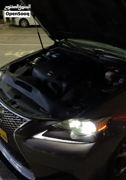 Lexus Is 250 2014 photo 3