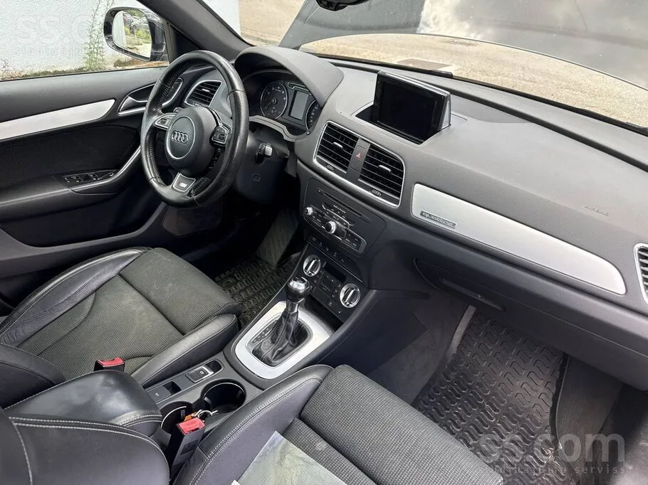 Audi Q3 2013 photo 5