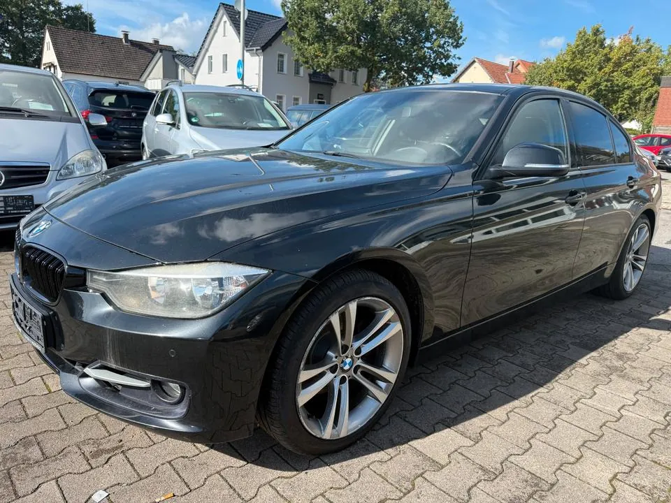 BMW 320I