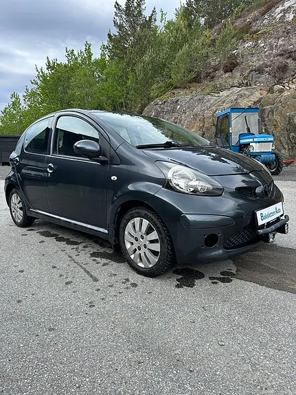 Toyota Aygo 2007 photo 2