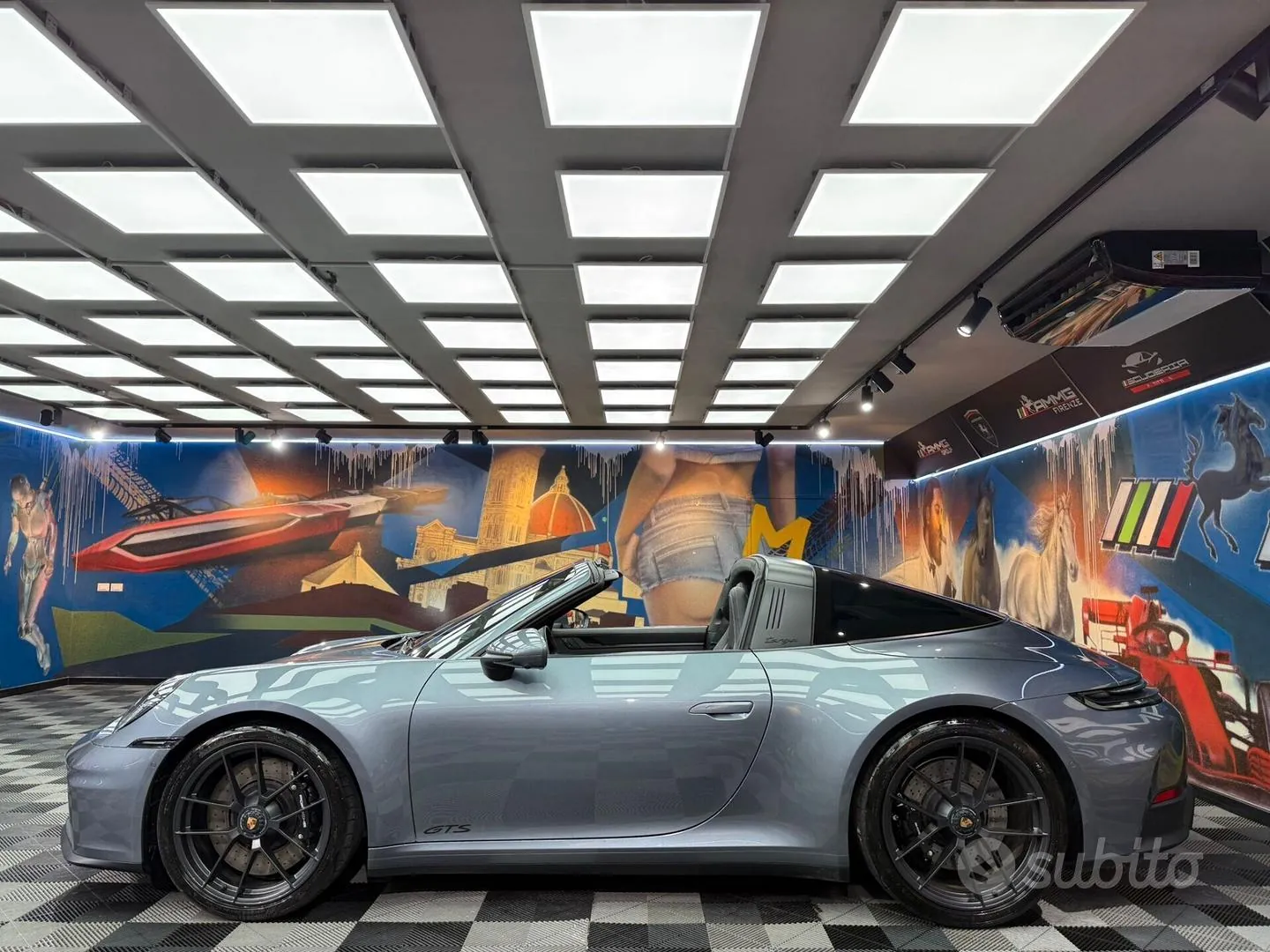Porsche 911 Targa 4 Gts 2025 photo 4