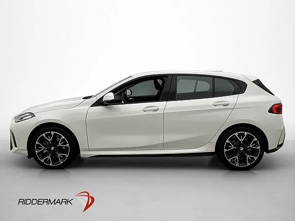 BMW 120 2026 photo 4