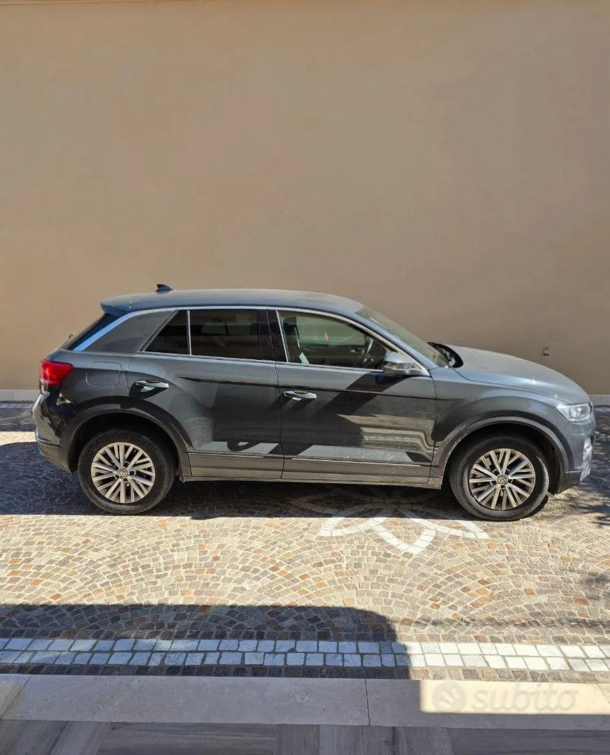 Volkswagen T-Roc 2018 photo 5