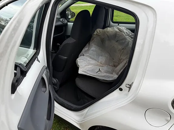 Toyota Aygo 2010 photo 4