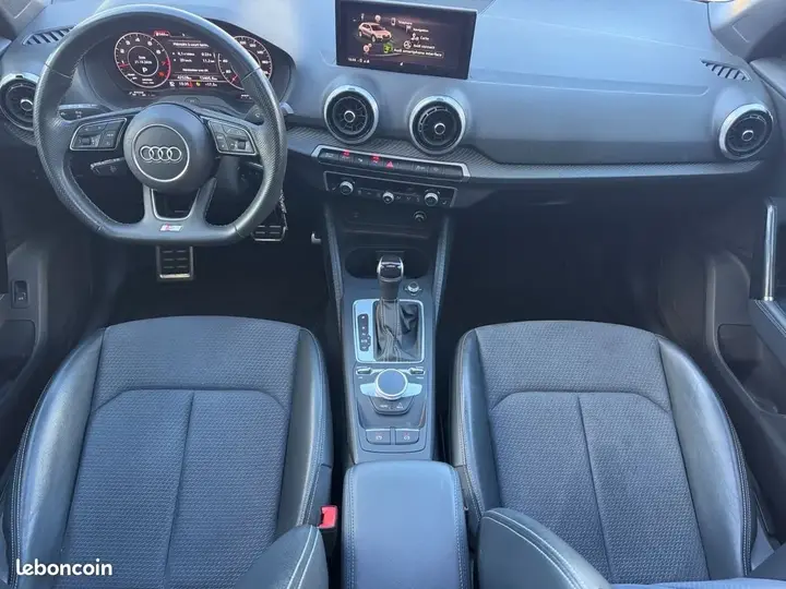 Audi Q2 2023 photo 2