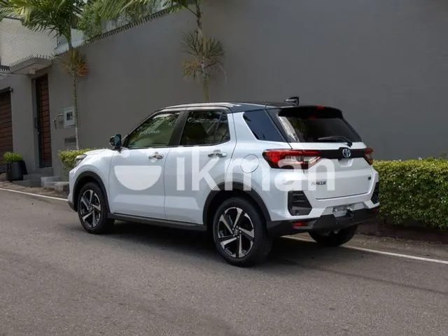 Toyota Raize 2025 photo 3