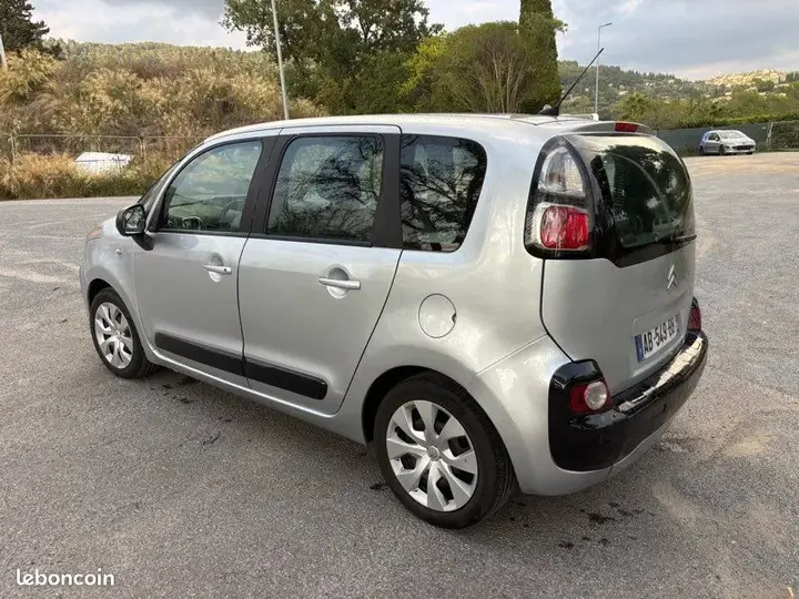 Citroen C3 Picasso 2009 photo 3