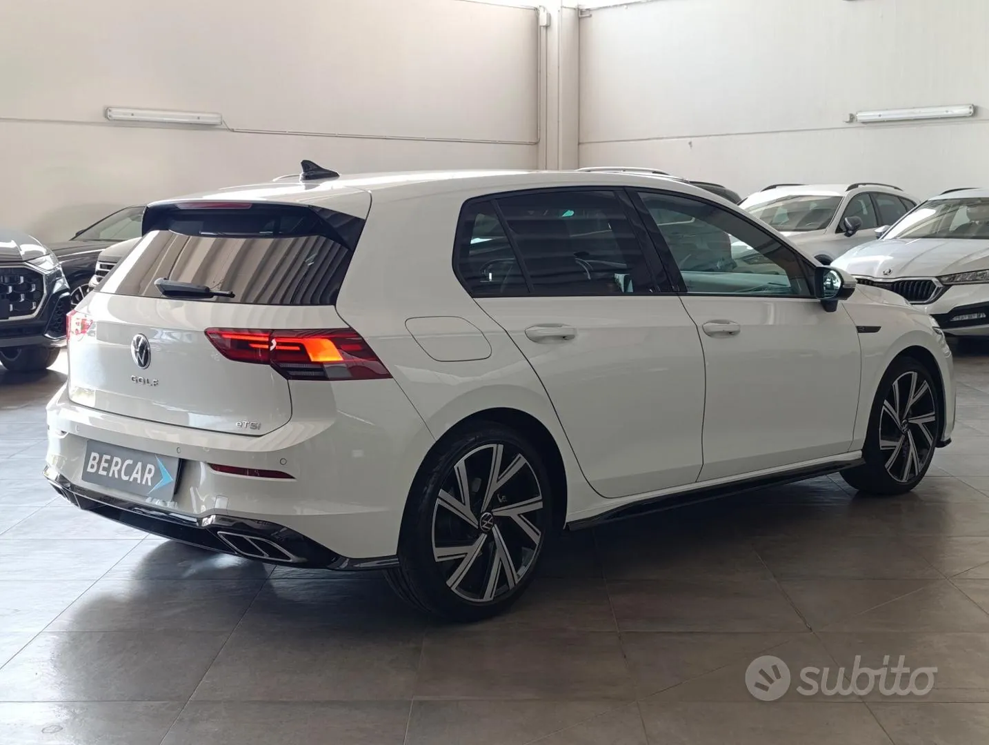 Volkswagen Golf 2024 photo 5
