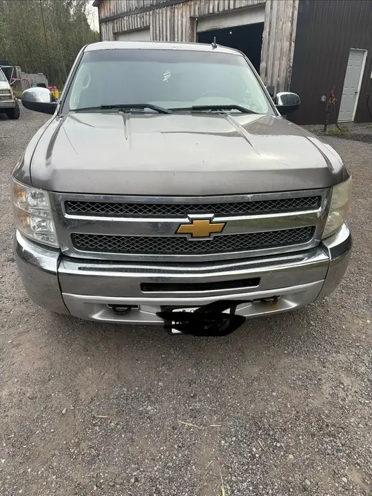 Chevrolet Silverado 2012 photo 2