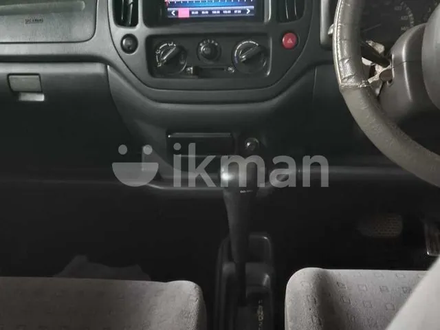 Mazda Ua-Hp22S 2004 photo 5