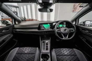 Volkswagen Golf 2022 photo 3