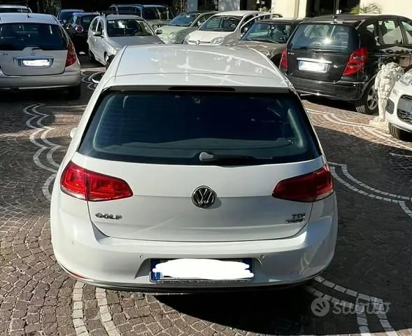 Volkswagen Golf 2014 photo 2