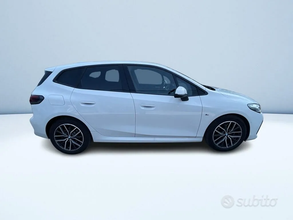 BMW 2 Series Active Tourer 2024 photo 4