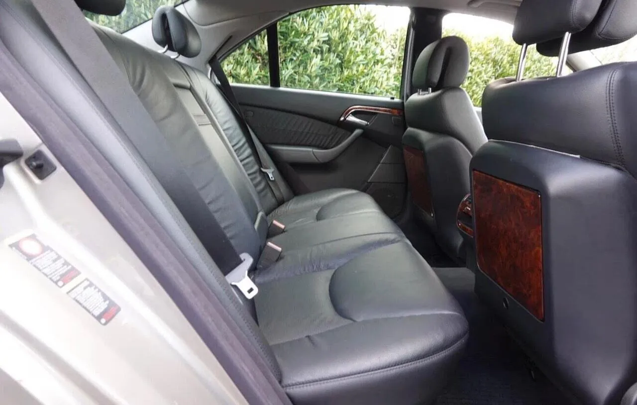 Mercedes-Benz S-Class 2005 photo 5