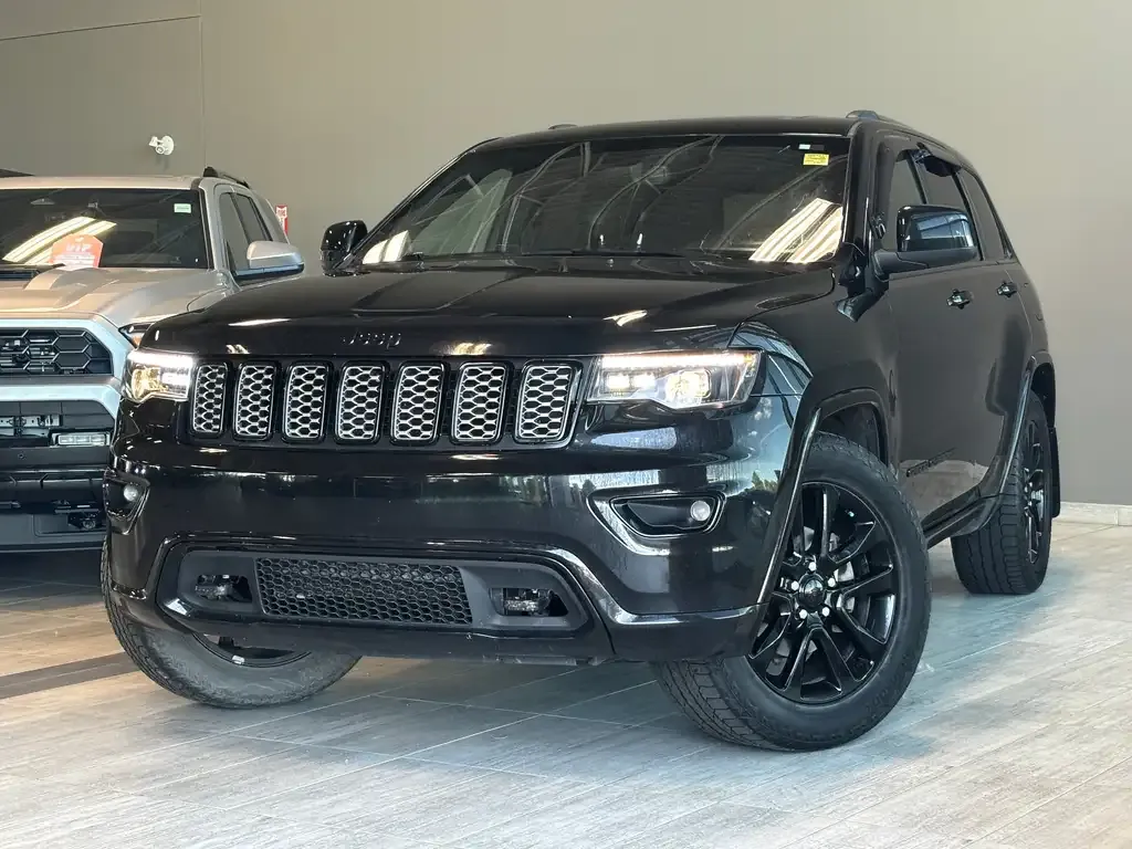 Jeep Grand Cherokee 2018 photo 4