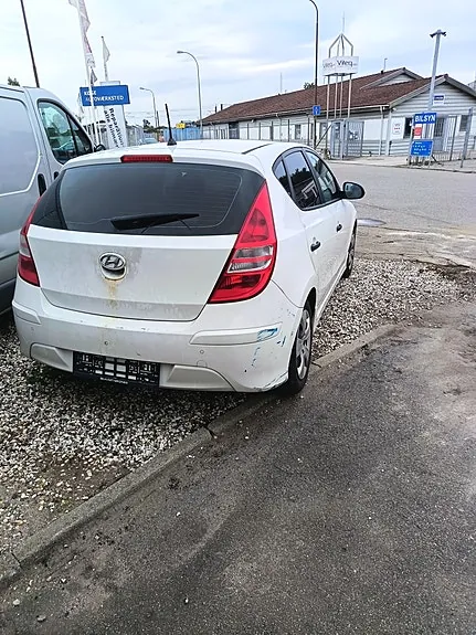 Hyundai I30 2011 photo 3