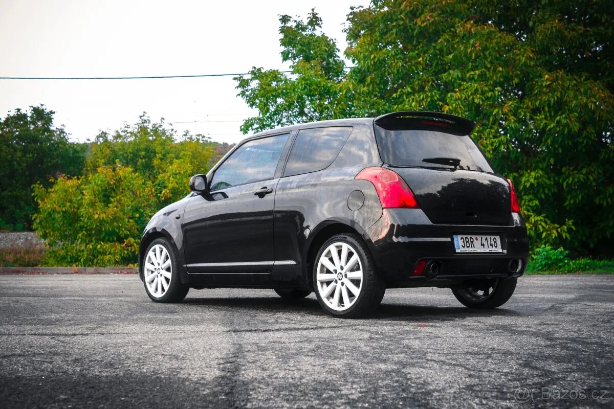Suzuki Swift 2009 photo 5
