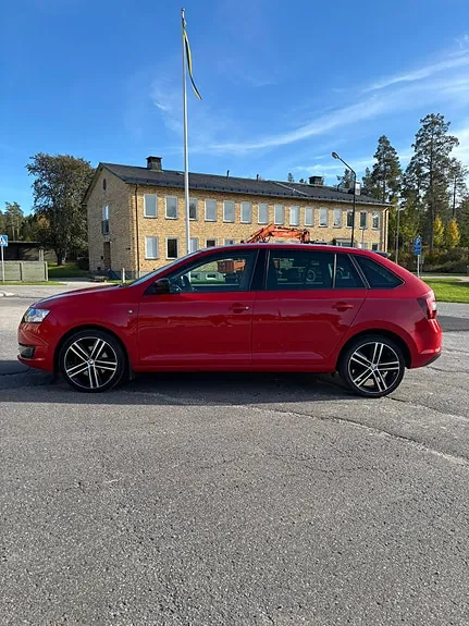 Skoda Rapid Spaceback 2015 photo 3