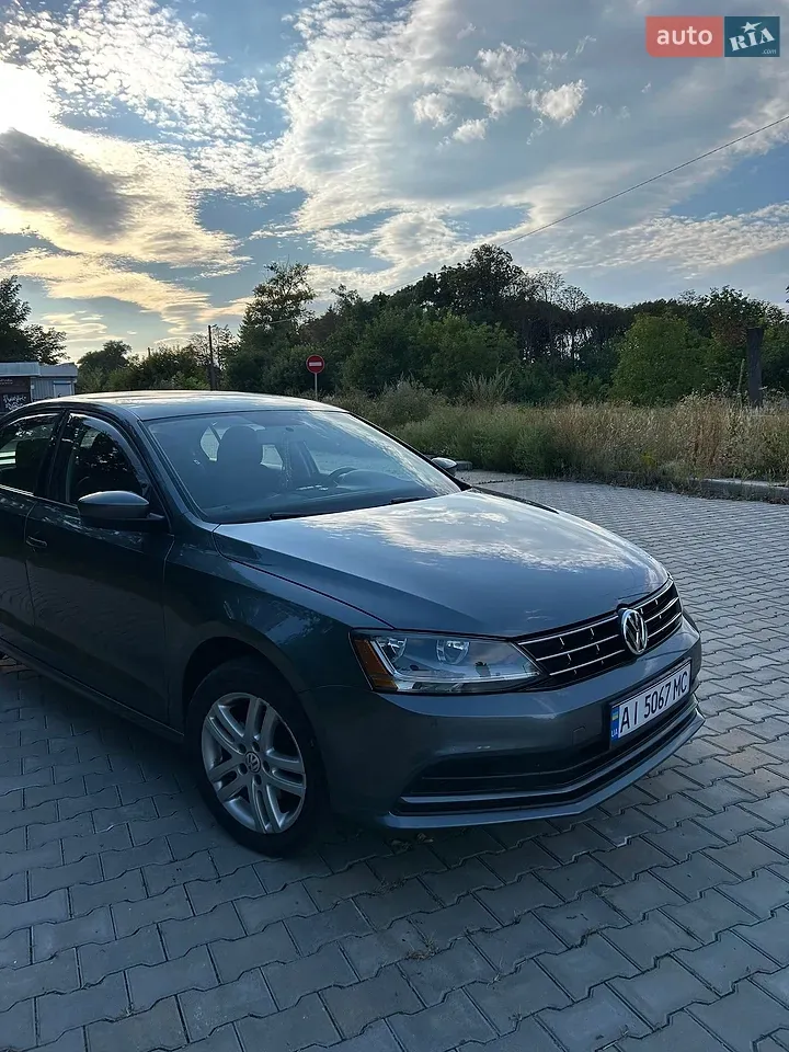 Volkswagen Jetta 2017 photo 2