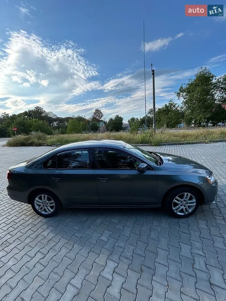 Volkswagen Jetta 2017 photo 3