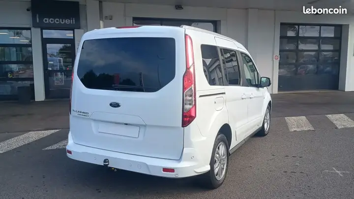 Ford Tourneo Connect 2021 photo 3