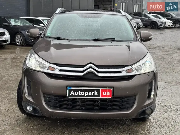 Citroen C4 Aircross 2012 photo 2