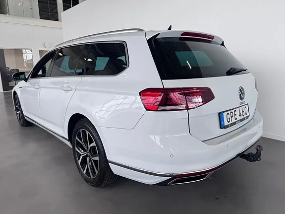 Volkswagen Passat 2023 photo 3