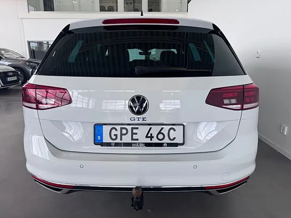 Volkswagen Passat 2023 photo 4
