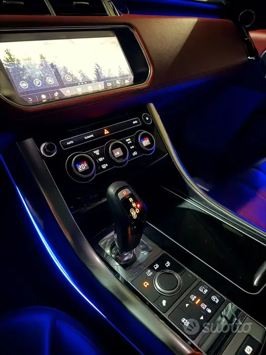 Land Rover Range Rover Sport 2017 photo 5
