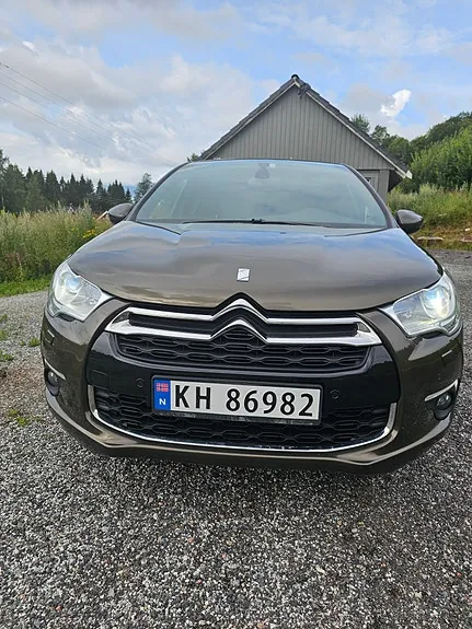 Citroen Ds4 2012 photo 2