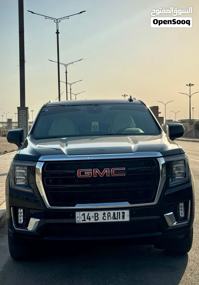 GMC Yukon 2024 photo 2