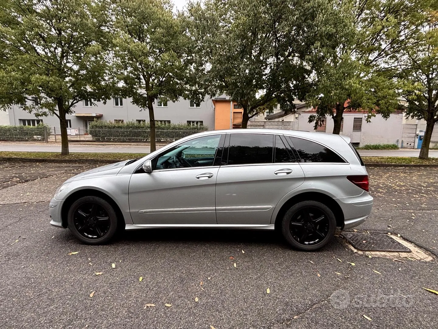 Mercedes-Benz R350