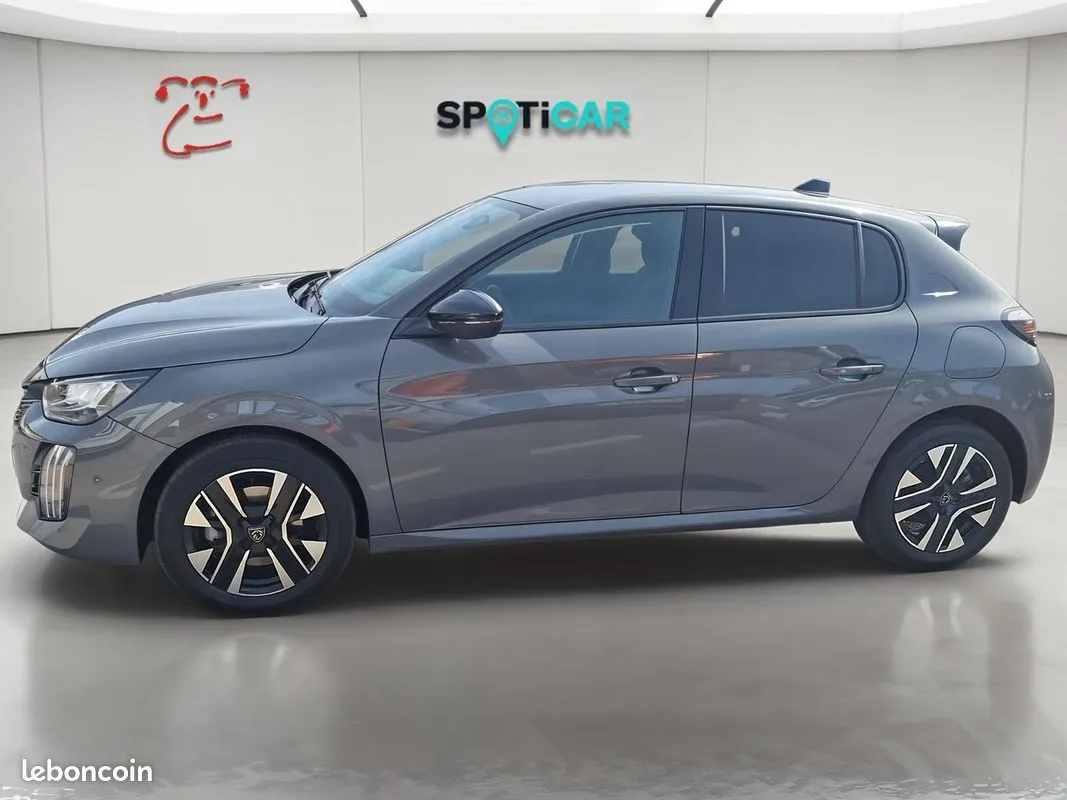 Peugeot 208 2025 photo 2