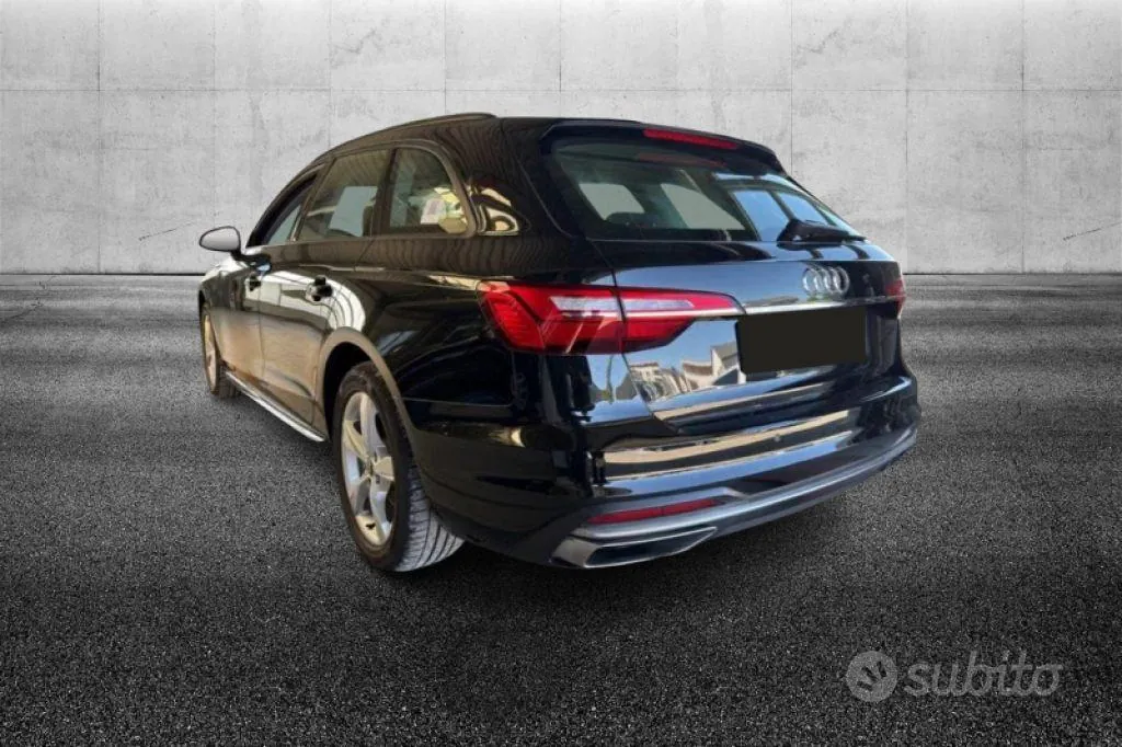 Audi A4 Avant 2022 photo 3