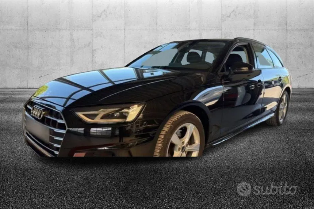Audi A4 Avant 2022 photo 2
