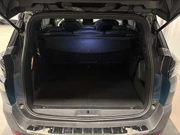 Peugeot 5008 2023 photo 5