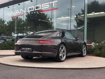 Porsche 911 2012 photo 2