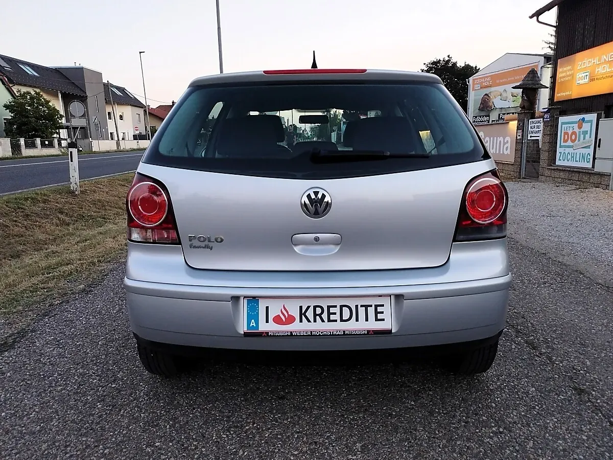 Volkswagen Polo 2005 photo 3