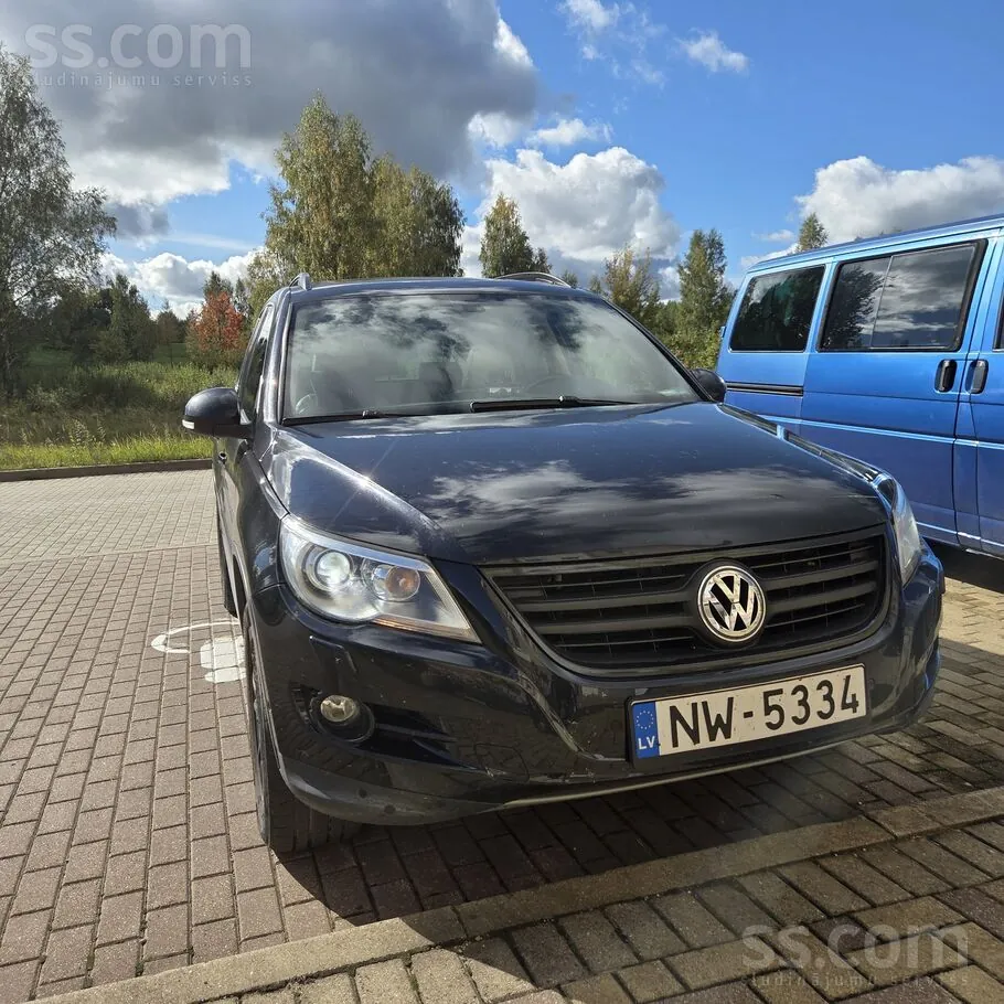 Volkswagen Tiguan 2008 photo 2