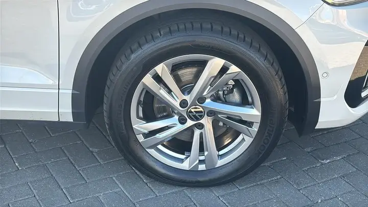 Volkswagen T-Roc 2025 photo 5