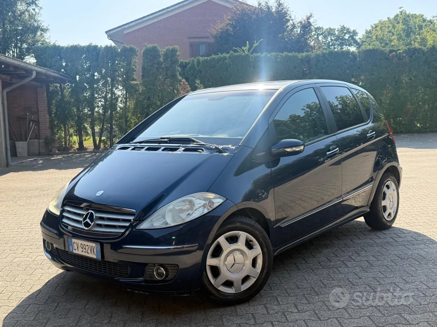 Mercedes-Benz A 180 2005 photo 3